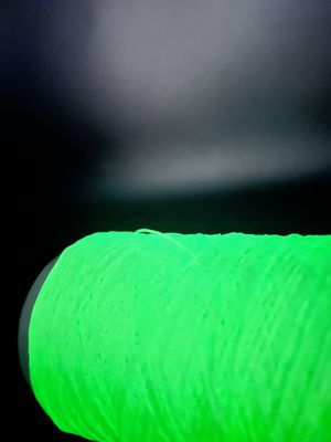 450D Glow In The Dark Polyester do tkania sweterów