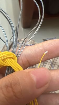 Fabryka przędzy powlekanej PVC Przędza Stirling Pvc Przędza powleczona Pvc Wosk syntetyczny Wątek szyny